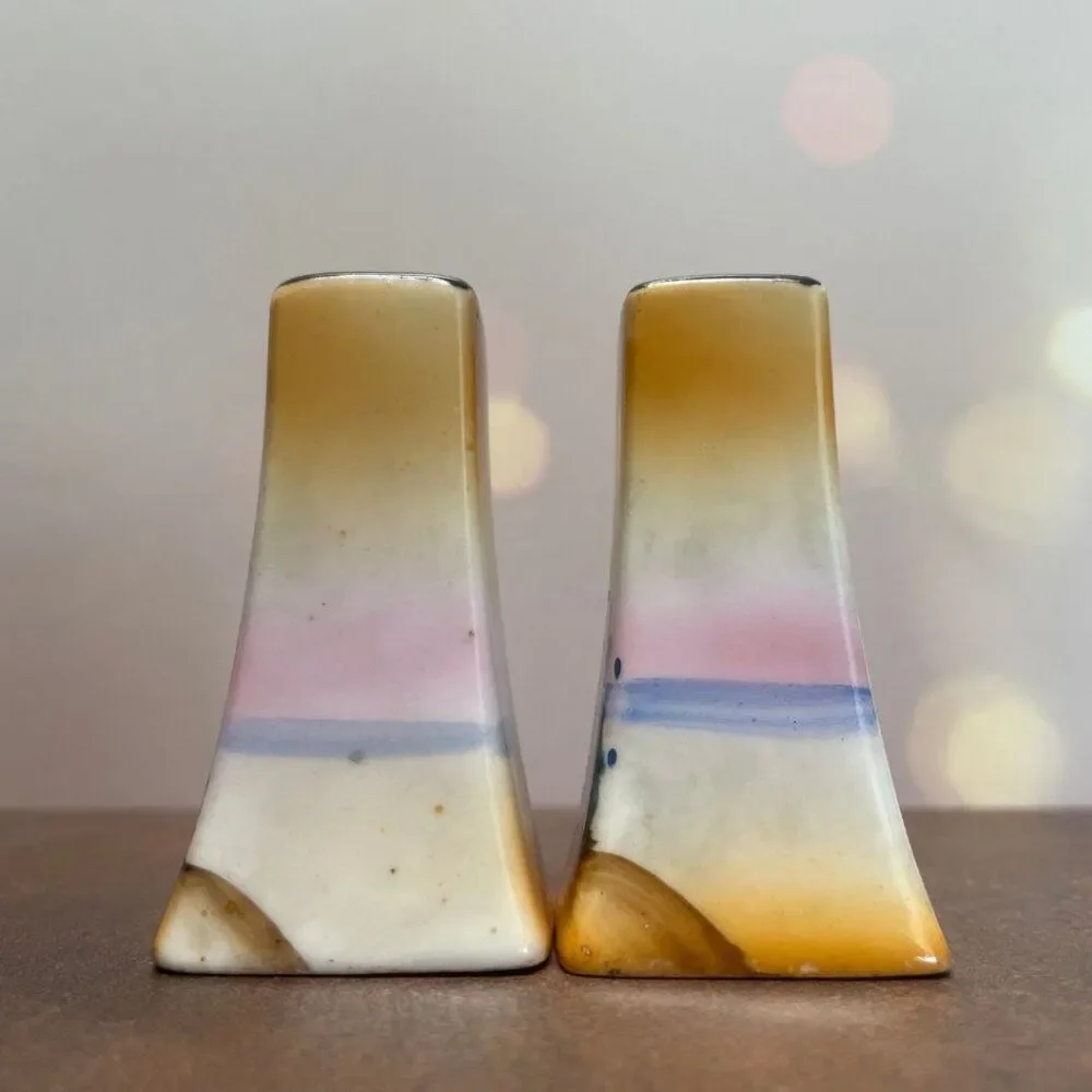 Vintage Windmill Salt & Pepper Shakers – Gold Leaf Tops, Porcelain 1940's
